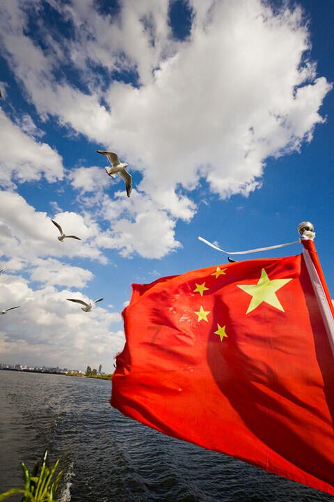 夏日时尚的爱丽